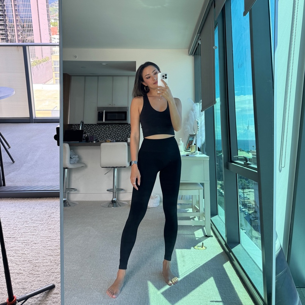 Alphalete Women's Sleek Black Leggings